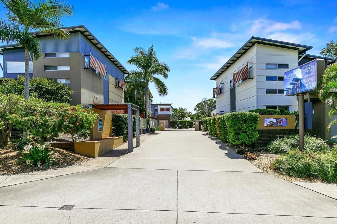 Quarterdecks Retreat Villa Urangan Екстериор снимка
