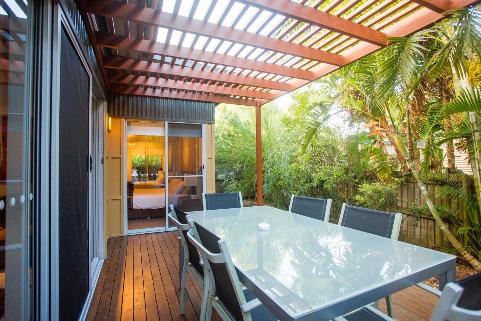 Quarterdecks Retreat Villa Urangan Стая снимка