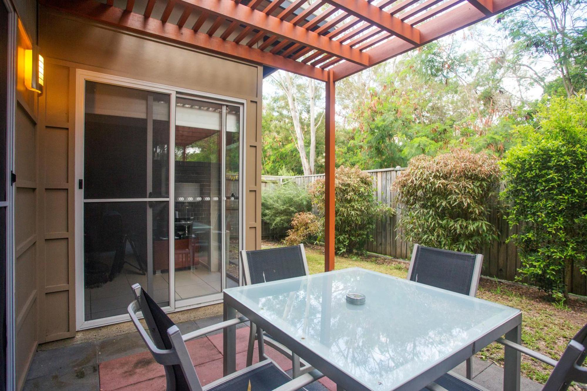 Quarterdecks Retreat Villa Urangan Стая снимка