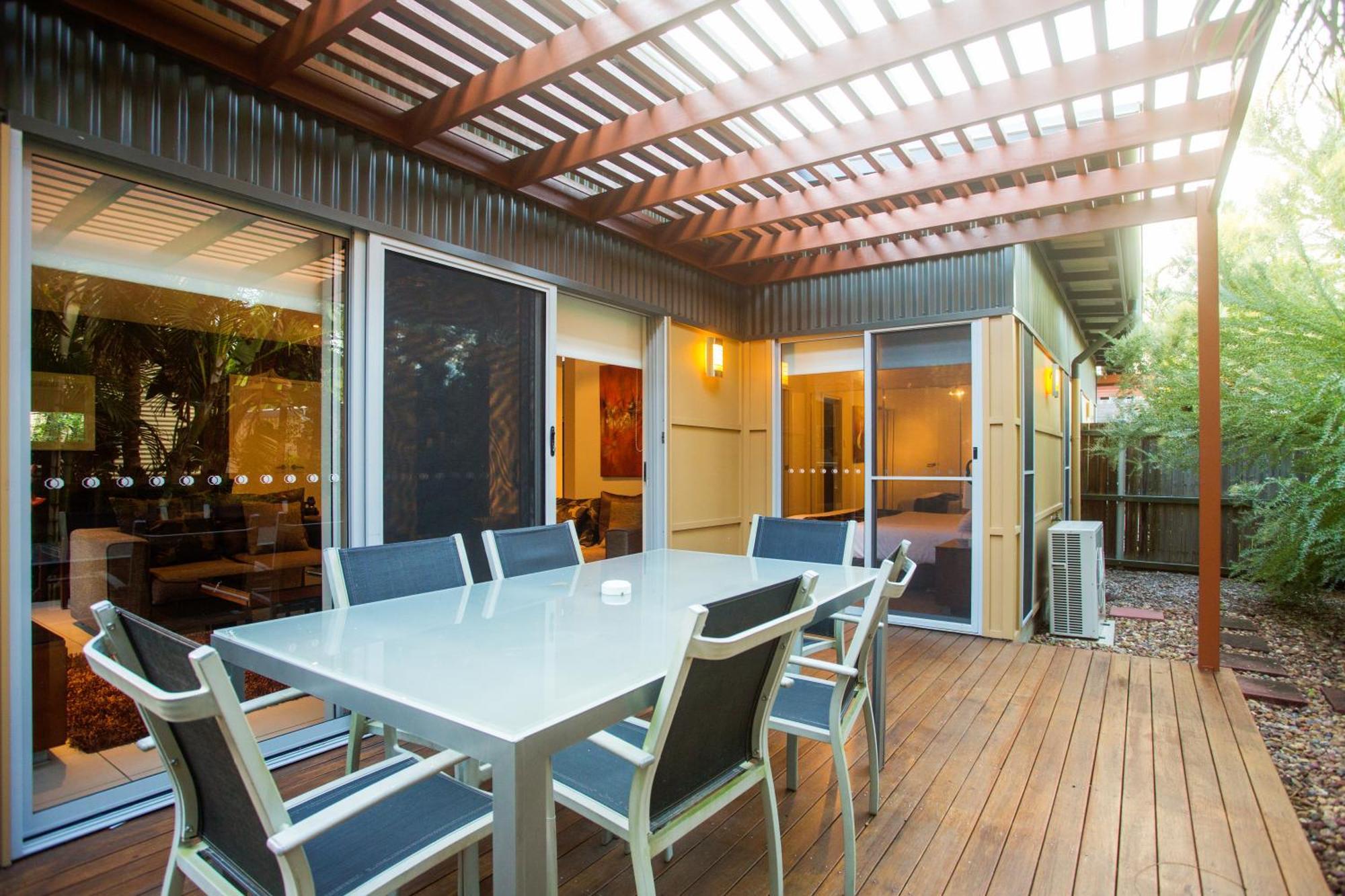 Quarterdecks Retreat Villa Urangan Стая снимка
