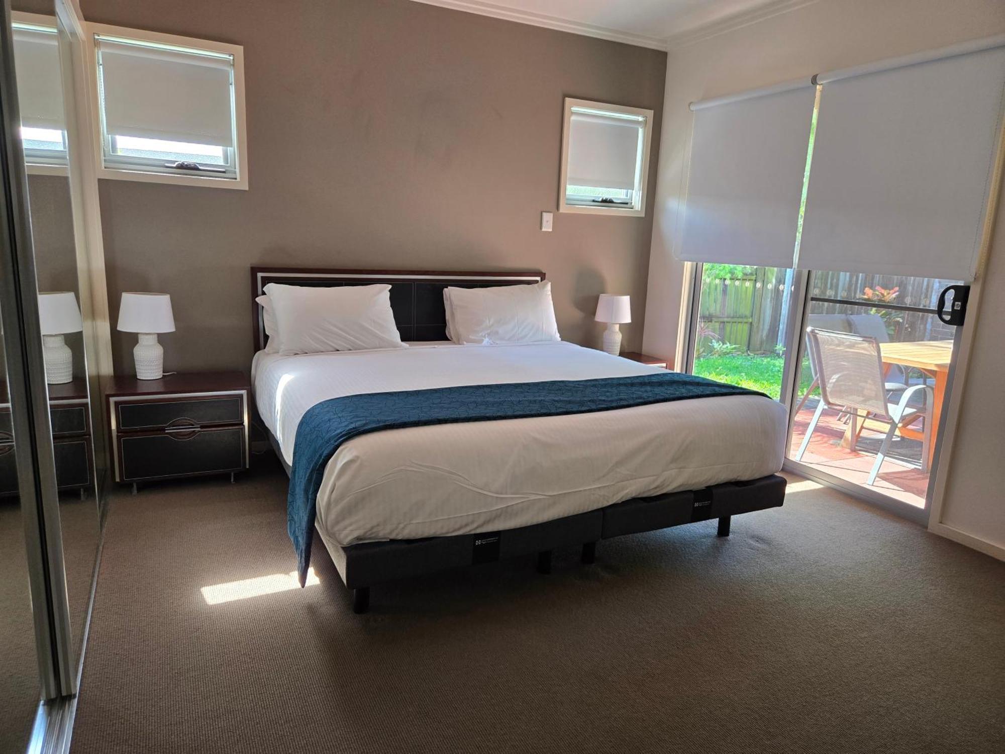 Quarterdecks Retreat Villa Urangan Екстериор снимка