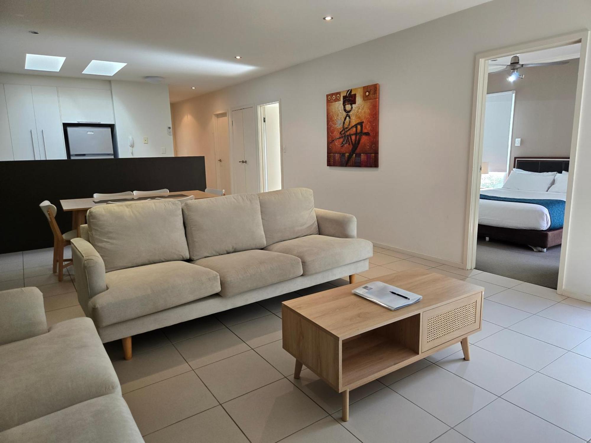 Quarterdecks Retreat Villa Urangan Екстериор снимка